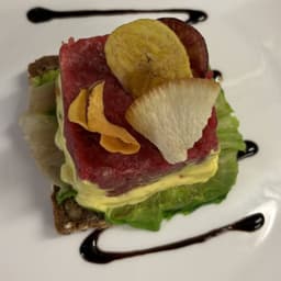 Battuta di fassona, salsa remoulade