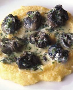 Lumache al verde, purè di patate al mascarpone (L)