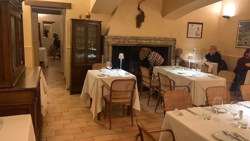 Cena invernale con camino a Crema